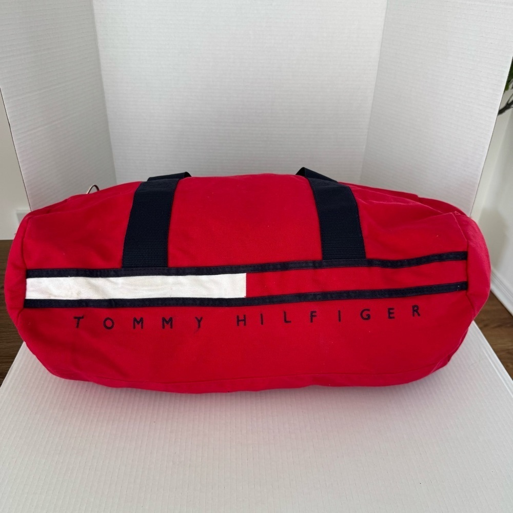 Tommy Hilfiger preppy Red and Navy Duffel Bag Sporty Design